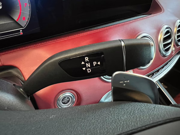 2020 Mercedes-Benz S560 Cabriolet — photo 41