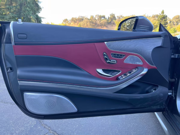 2020 Mercedes-Benz S560 Cabriolet — photo 48