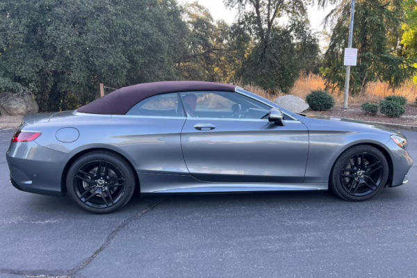 2020 Mercedes-Benz S560 Cabriolet — photo 14