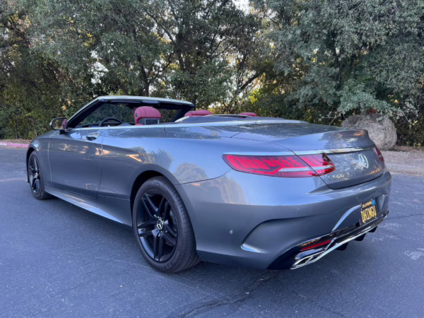 2020 Mercedes-Benz S560 Cabriolet — photo 24