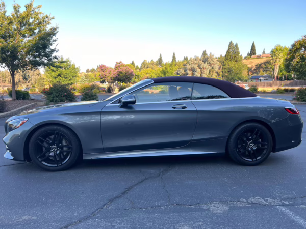 2020 Mercedes-Benz S560 Cabriolet — photo 26