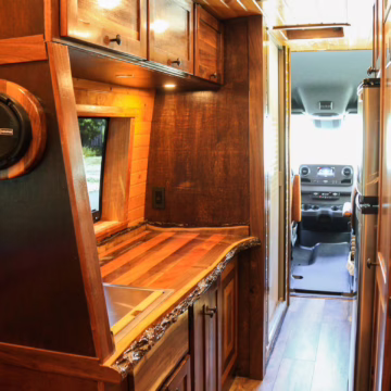 2021 Mercedes-Benz Sprinter 2500 4×4 — photo 52