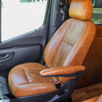 2021 Mercedes-Benz Sprinter 2500 4×4 — photo 65