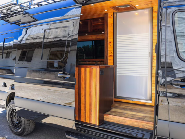 2021 Mercedes-Benz Sprinter 2500 4×4 — photo 23