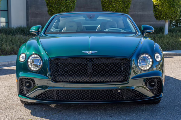 2021 Bentley Continental GTC V8 — photo 14