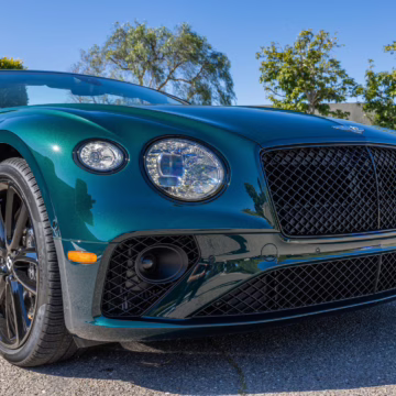2021 Bentley Continental GTC V8 — photo 17