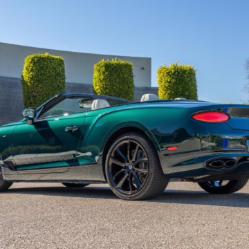 2021 Bentley Continental GTC V8 — photo 21