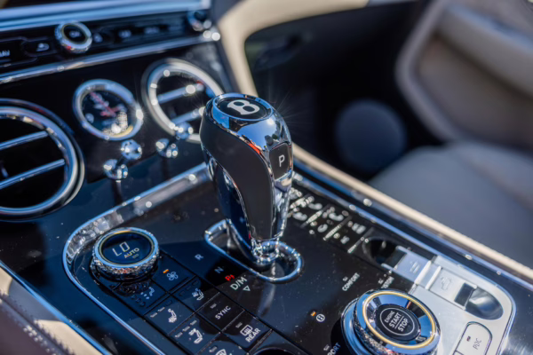 2021 Bentley Continental GTC V8 — photo 87