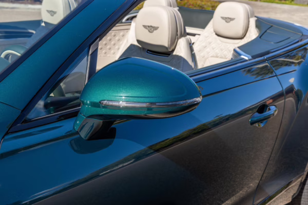 2021 Bentley Continental GTC V8 — photo 37