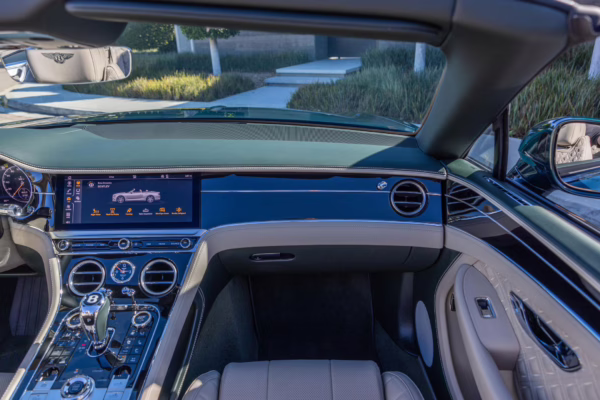 2021 Bentley Continental GTC V8 — photo 106