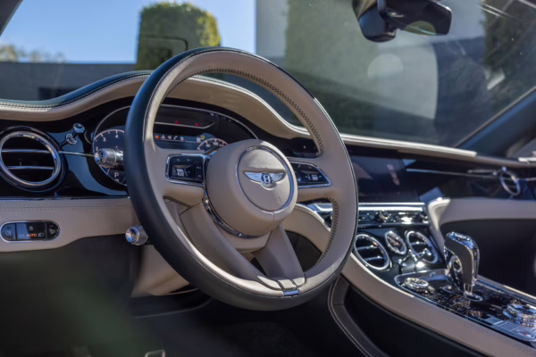 2021 Bentley Continental GTC V8 — photo 65