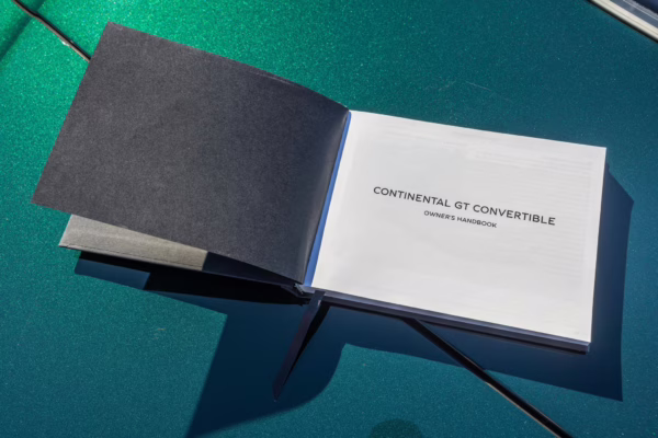 2021 Bentley Continental GTC V8 — photo 110