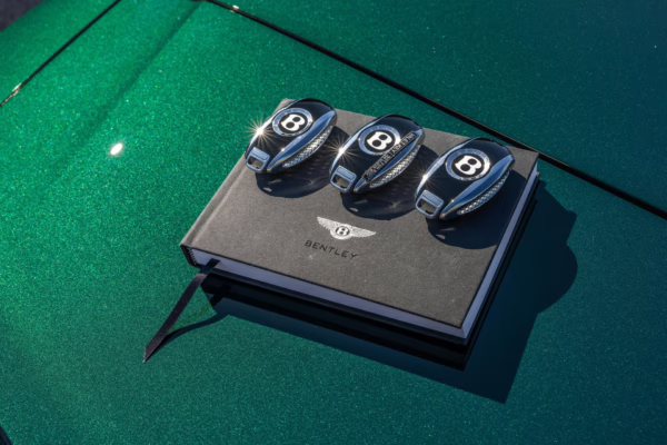 2021 Bentley Continental GTC V8 — photo 111