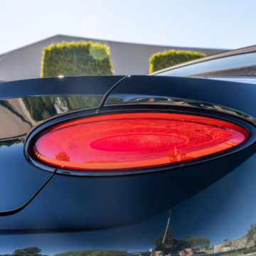 2021 Bentley Continental GTC V8 — photo 22
