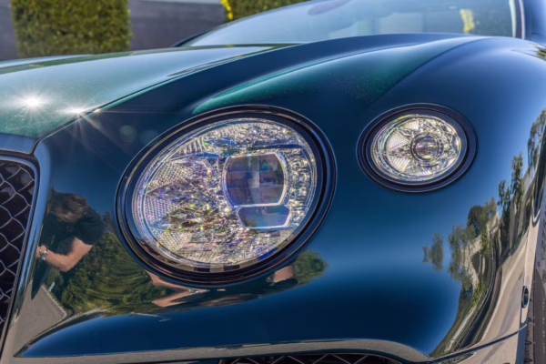 2021 Bentley Continental GTC V8 — photo 28