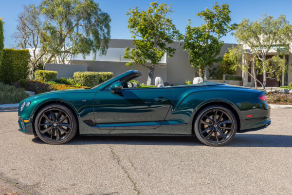 2021 Bentley Continental GTC V8 — photo 44