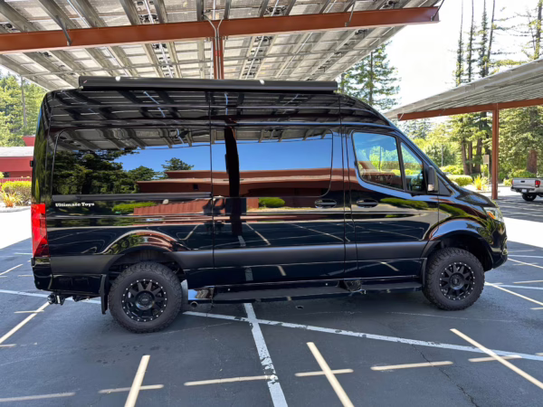 2021 Mercedes-Benz Sprinter 2500 Midwest Automotive Designs Day Cruiser 4×4 — photo 17
