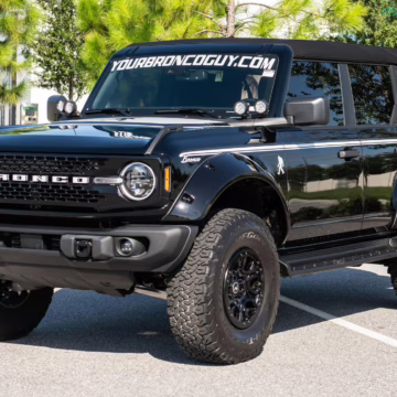 2025 Ford Bronco Heritage Edition