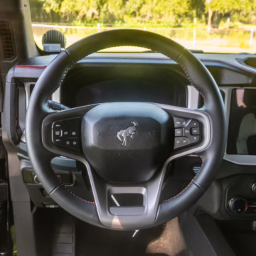 2025 Ford Bronco Heritage Edition — photo 36