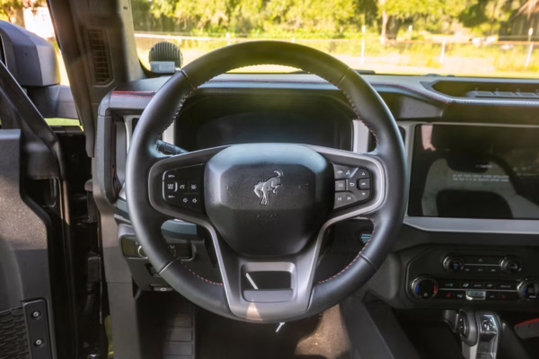 2025 Ford Bronco Heritage Edition — photo 36