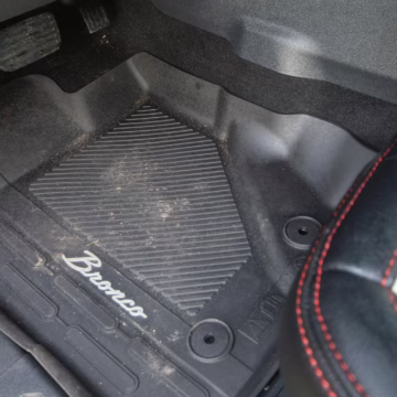 2025 Ford Bronco Heritage Edition — photo 40