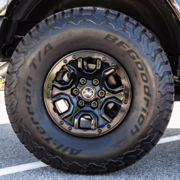 2025 Ford Bronco Heritage Edition — photo 20