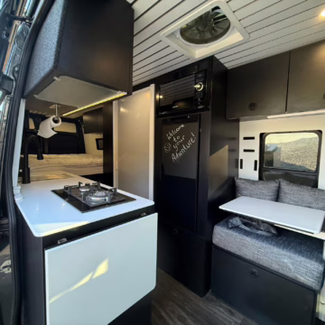 2022 Mercedes-Benz Sprinter 3500XD — photo 41