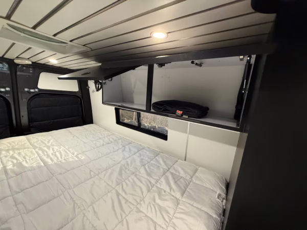 2022 Mercedes-Benz Sprinter 3500XD — photo 43