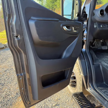 2022 Mercedes-Benz Sprinter 3500XD — photo 44