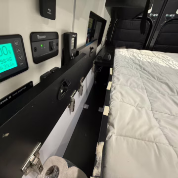 2022 Mercedes-Benz Sprinter 3500XD — photo 59