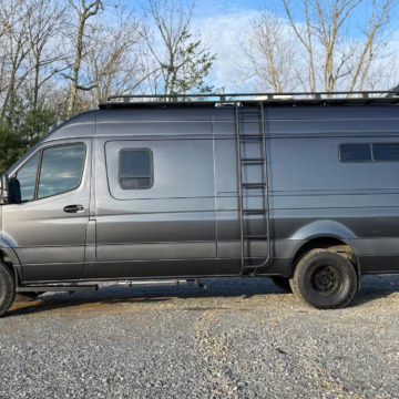 2022 Mercedes-Benz Sprinter 3500XD — photo 31