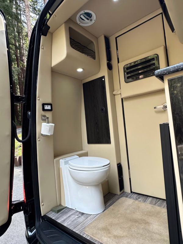 2021 Mercedes-Benz Sprinter 2500 Midwest Automotive Designs Day Cruiser 4×4 — photo 72