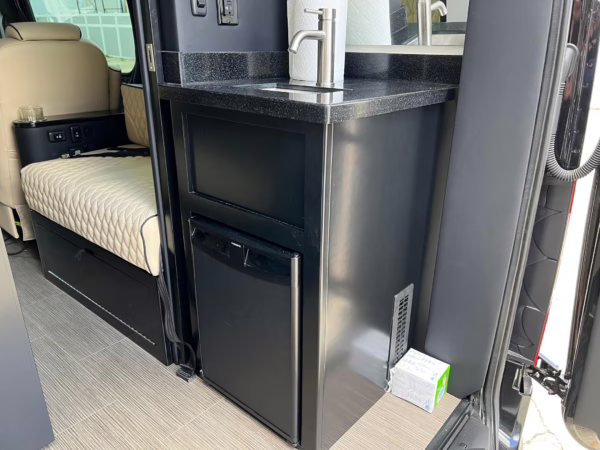 2022 Mercedes-Benz Sprinter 2500 Regency Xalta LX Tour — photo 104