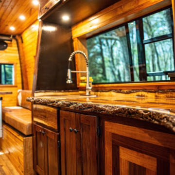 2021 Mercedes-Benz Sprinter 2500 4×4 — photo 91
