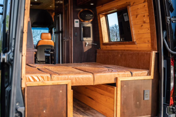 2021 Mercedes-Benz Sprinter 2500 4×4 — photo 83