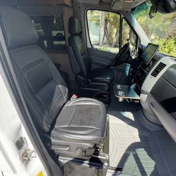 2016 Mercedes-Benz Sprinter 3500 Coachmen Galleria 24SQ — photo 3