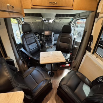 2016 Mercedes-Benz Sprinter 3500 Coachmen Galleria 24SQ — photo 27