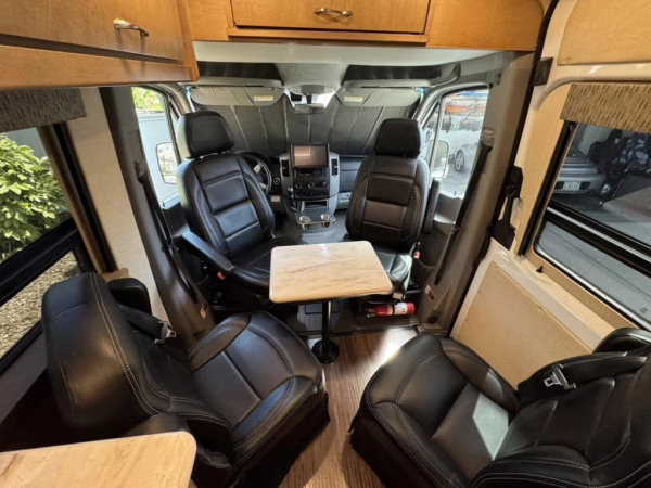 2016 Mercedes-Benz Sprinter 3500 Coachmen Galleria 24SQ — photo 27