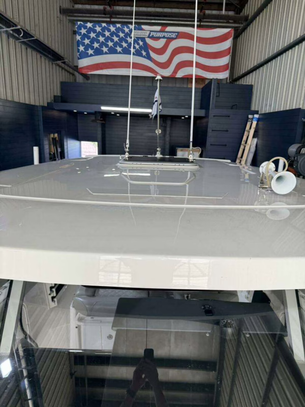 2022 Pursuit 32′ — photo 2