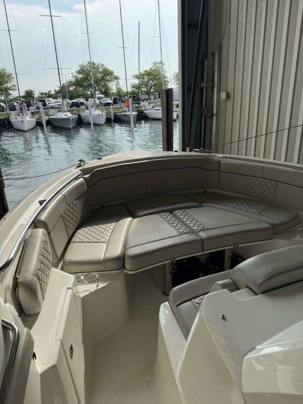 2022 Pursuit 32′ — photo 25
