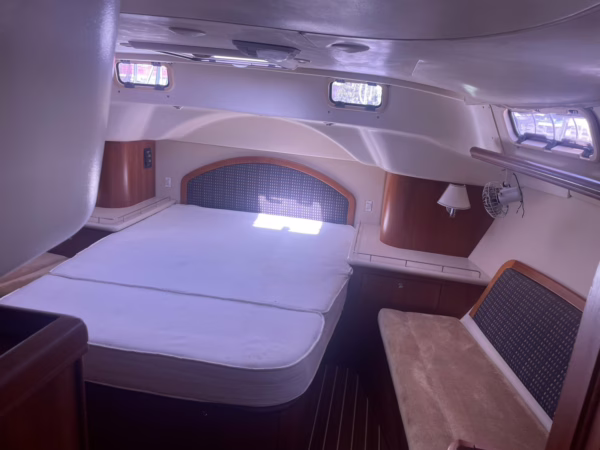2007 Hunter 45′ — photo 20