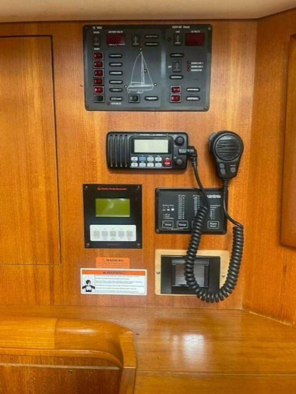 2007 Hunter 45′ — photo 11