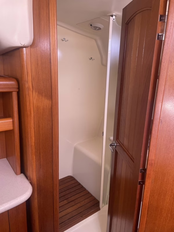 2007 Hunter 45′ — photo 30