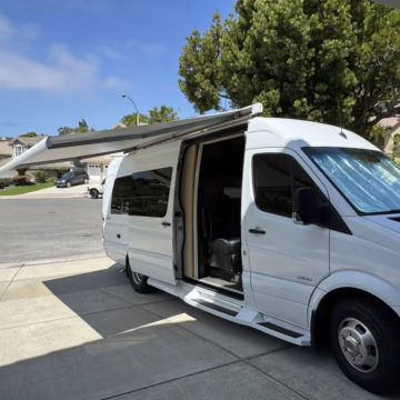 2016 Mercedes-Benz Sprinter 3500 Coachmen Galleria 24SQ — photo 36