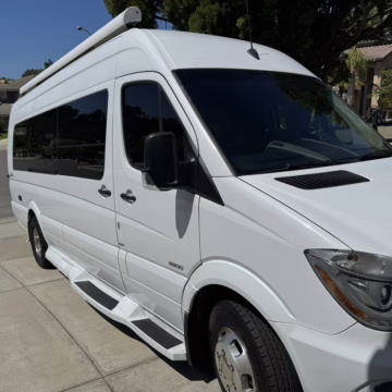 2016 Mercedes-Benz Sprinter 3500 Coachmen Galleria 24SQ — photo 38